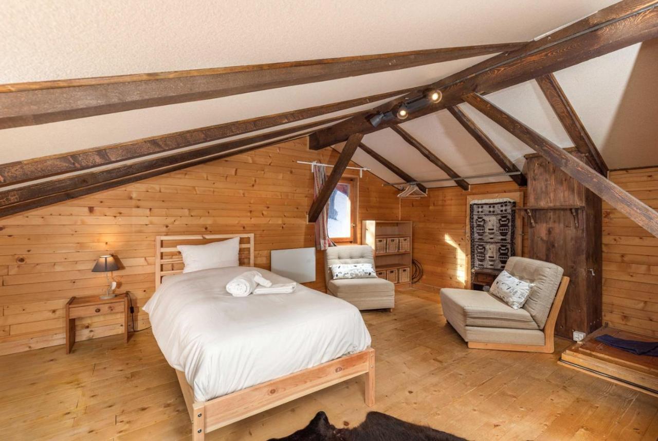 Chalet Noisette Authentic Swiss Chalet Perfect For Families Ла-Тзумаз Екстер'єр фото